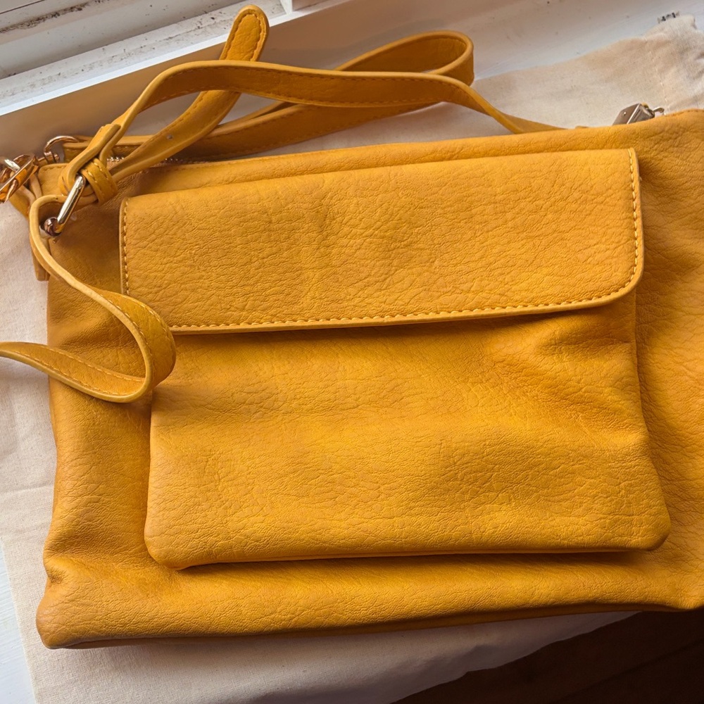 Shiraleah Mustard Crossbody Bag